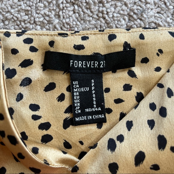 Gold and Black Silk Tank Top - Picture 3 of 3